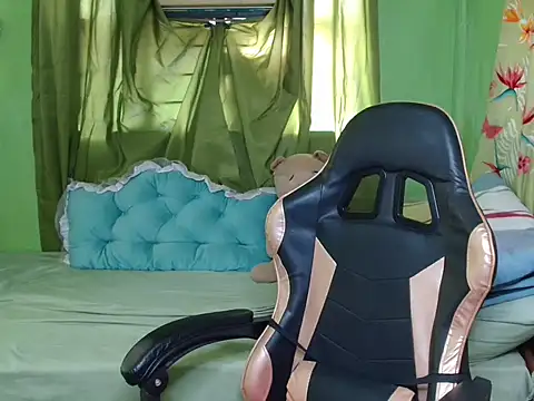 urslutscarlet online show from 03.10.26