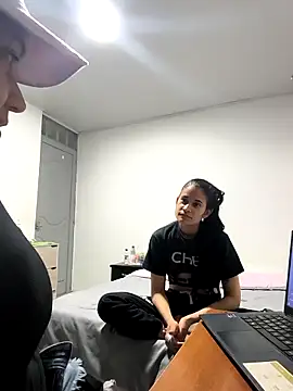 ketty Riley online show from 02.05.26