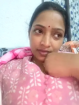 Hot-Tinaa online show from 02.17.26