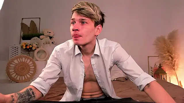 Volan Starts online show from 03.04.26