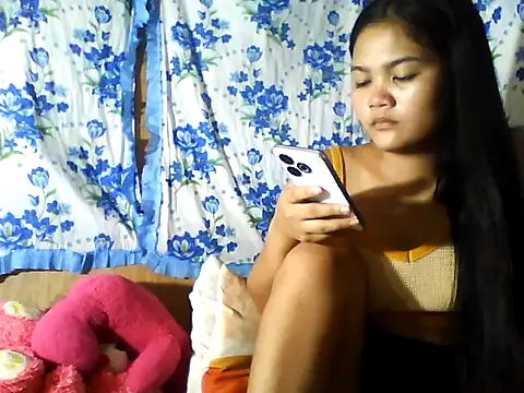 Snapshot of PinaySkinnyJust18 chatting on 07.03.26 PinaySkinnyJust18 online show from 07.03.26