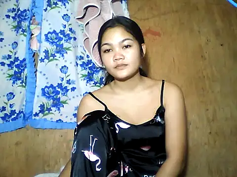 Snapshot of PinaySkinnyJust18 chatting on 07.12.26 PinaySkinnyJust18 online show from 07.12.26