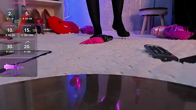 JolieStardust online show from 02.13.26