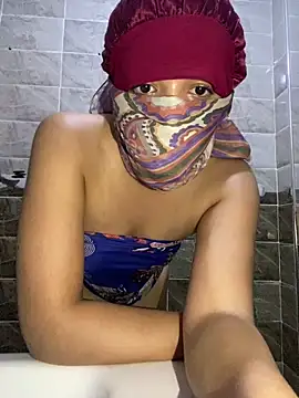 Rabab Queen online show from 04.21.26