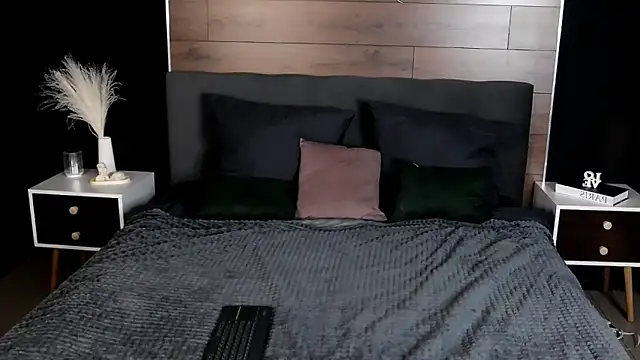 Snapshot of TylerGibson chatting on 02.24.26 TylerGibson online show from 02.24.26