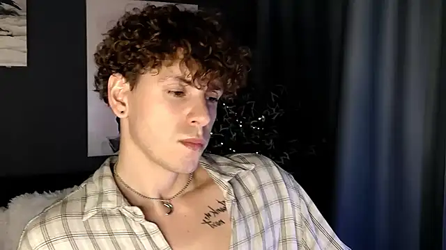 Snapshot of TylerGibson chatting on 07.12.26 TylerGibson online show from 07.12.26