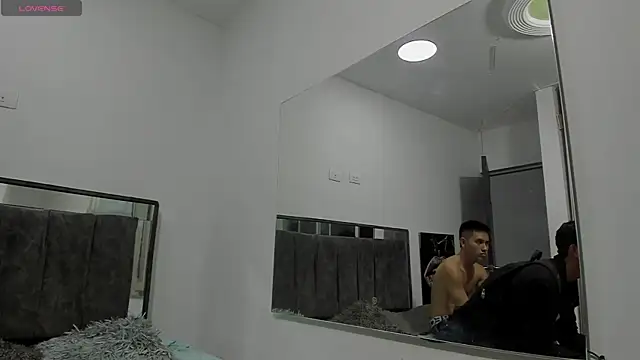 CamiloAndYury online show from 01.17.26