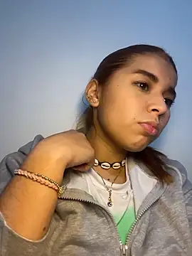 Snapshot of baddieasiantv chatting on 02.04.26 baddieasiantv online show from 02.04.26