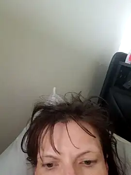 coriplaymate229848 online show from 04.21.26