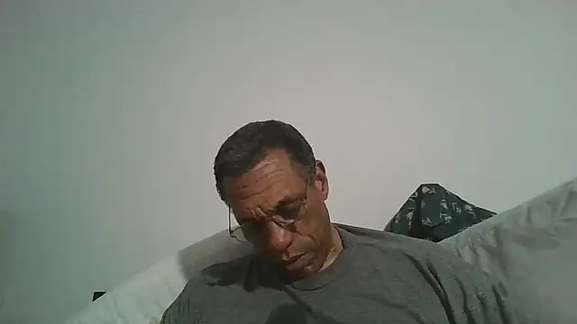 swimmer2496 online show from 04.23.26