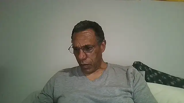 swimmer2496 online show from 04.27.26