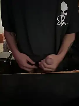 CubanHotMilk21 online show from 03.13.26