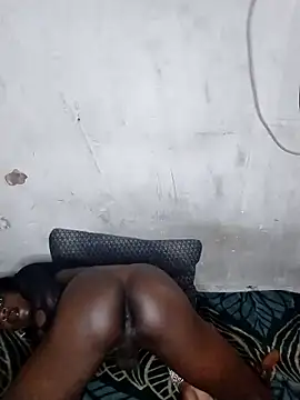 Chocolate Queenxx03 online show from 02.25.26