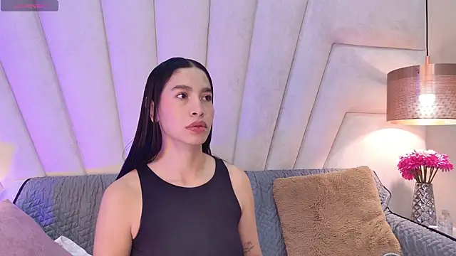 JuliaaVega online show from 02.05.26