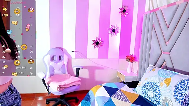 Snapshot of adri_rivera chatting on 02.21.26 adri rivera online show from 02.21.26