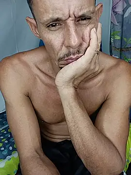 juanmaur22 online show from 02.11.26