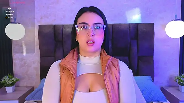 vicky grey online show from 05.31.26