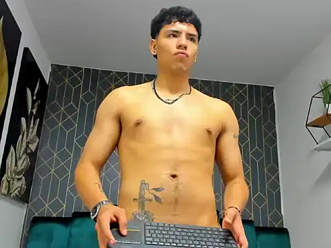 Tobias Vega online show from 03.03.26