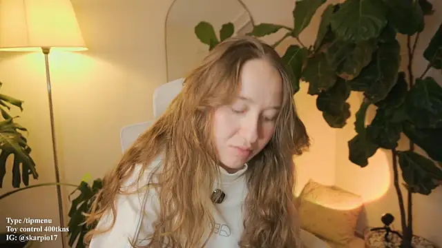 Snapshot of Scarlett_NoirMuse chatting on 02.22.26 Scarlett NoirMuse online show from 02.22.26