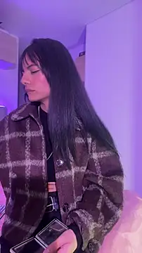  Lucycherry online show from 02.11.26