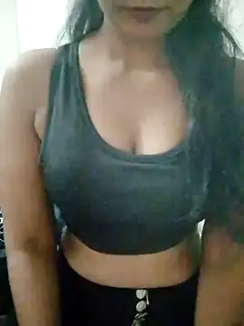 Snapshot of Ayesha_Khan1 chatting on 02.26.26 Ayesha Khan1 online show from 02.26.26