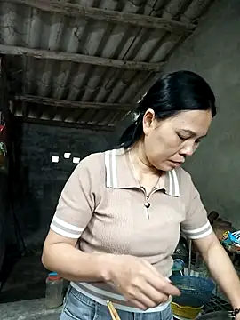 Nuna 689 online show from 03.17.26