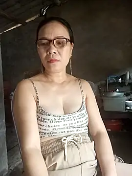 Nuna 689 online show from 04.28.26