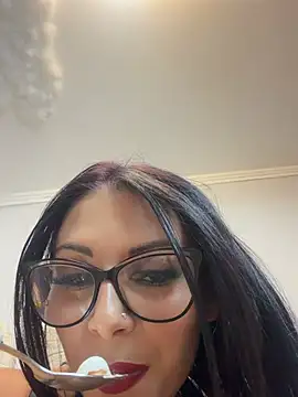 HiddendesireXO01 online show from 07.06.26
