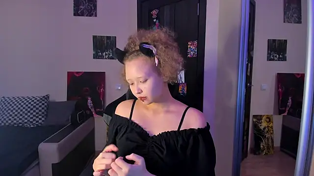 Senya Sol online show from 03.25.26