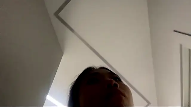 Snapshot of SweetMiaXO chatting on 02.27.26 SweetMiaXO online show from 02.27.26