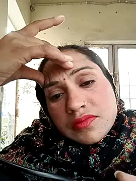 Snapshot of Cute-karisma1234 chatting on 02.02.26 Cute-karisma1234 online show from 02.02.26