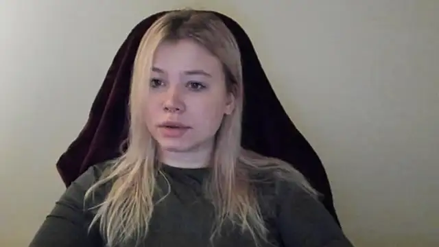 Lulu Di online show from 02.06.26