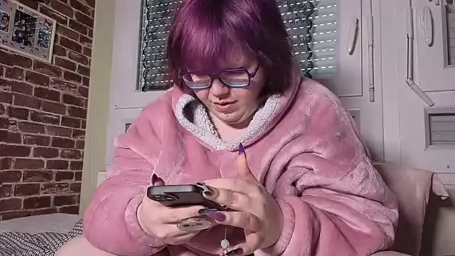 Snapshot of ProfaneHekate chatting on 03.25.26 ProfaneHekate online show from 03.25.26