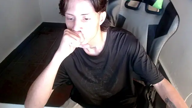 Snapshot of Didi_hard chatting on 02.02.26 Didi hard online show from 02.02.26