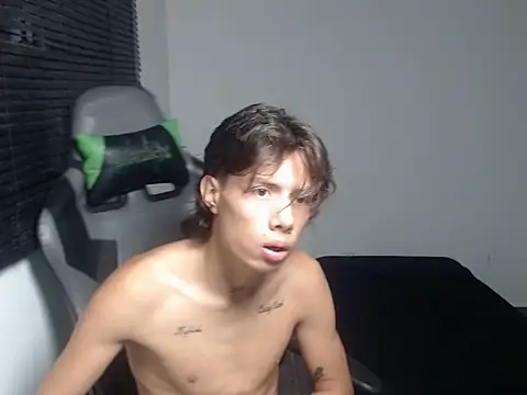 Snapshot of Didi_hard chatting on 02.11.26 Didi hard online show from 02.11.26