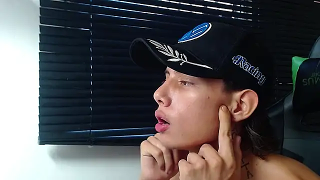 Snapshot of Didi_hard chatting on 02.18.26 Didi hard online show from 02.18.26