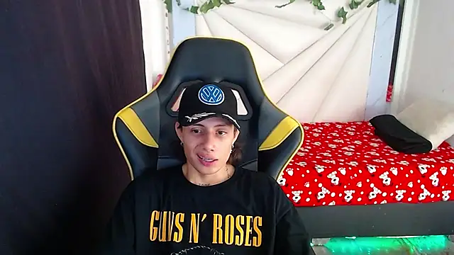 Snapshot of Didi_hard chatting on 03.18.26 Didi hard online show from 03.18.26