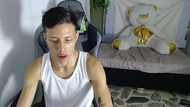 Snapshot of Didi_hard chatting on 04.14.26 Didi hard online show from 04.14.26