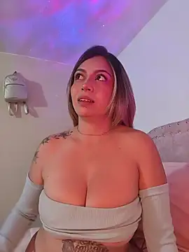 Snapshot of BellaDonna_16 chatting on 02.15.26 BellaDonna 16 online show from 02.15.26