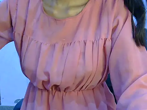 Snapshot of angelpriya_ chatting on 05.04.26 angelpriya online show from 05.04.26