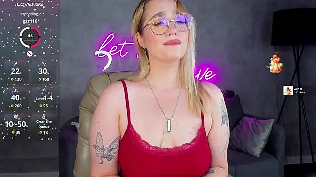 Viickie Nelsson online show from 08.04.26