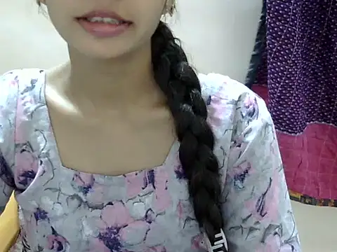 Snapshot of Kulsum_S chatting on 07.08.26 Kulsum S online show from 07.08.26