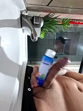 Snapshot of carioca_988 chatting on 02.18.26 carioca 988 online show from 02.18.26