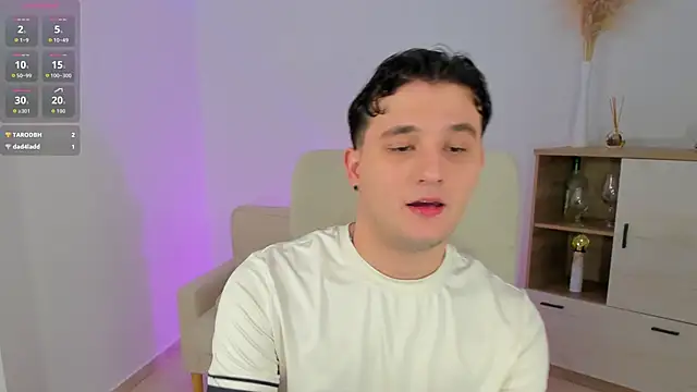 Snapshot of Massimo_Fiore chatting on 02.09.26 Massimo Fiore online show from 02.09.26