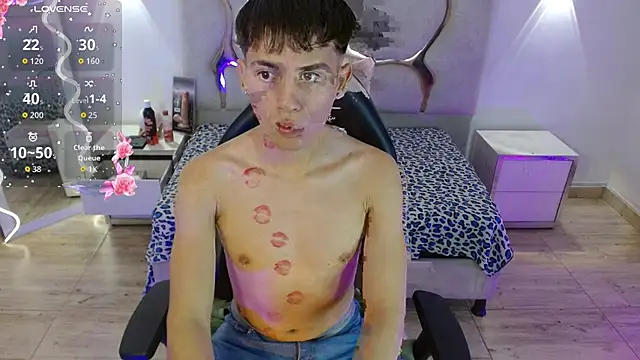 EVAN TAY online show from 02.04.26