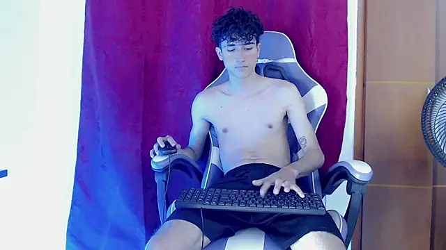 Johnny cagee  online show from 02.11.26