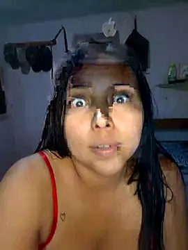 Daniela Cruz  online show from 03.26.26