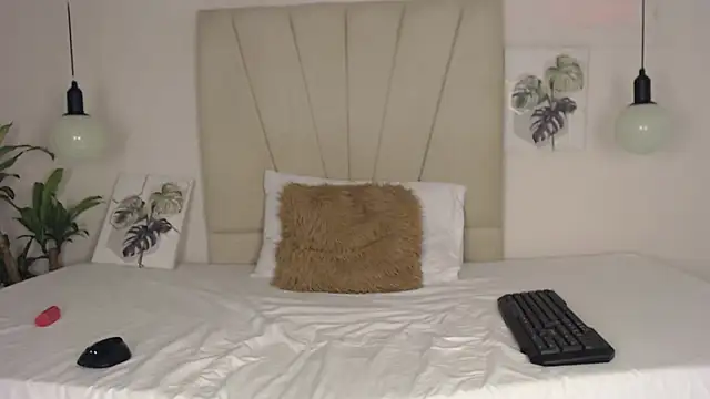 Snapshot of Ashley_Ebony__ chatting on 02.20.26 Ashley Ebony online show from 02.20.26