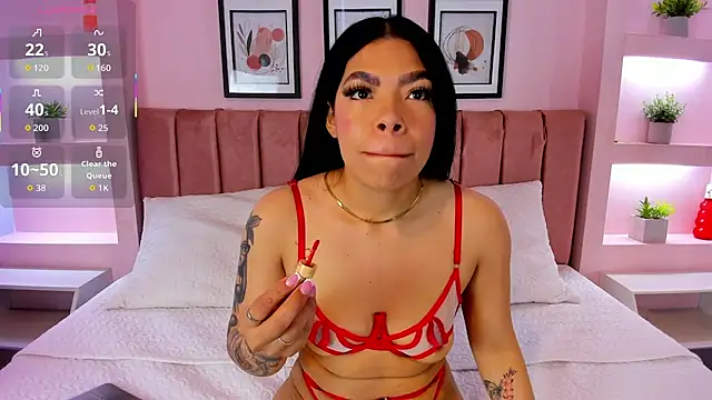 Snapshot of Sophia_Salem chatting on 02.10.26 Sophia Salem online show from 02.10.26