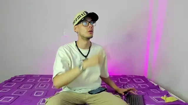 Snapshot of Vlad__night chatting on 02.12.26 Vlad night online show from 02.12.26